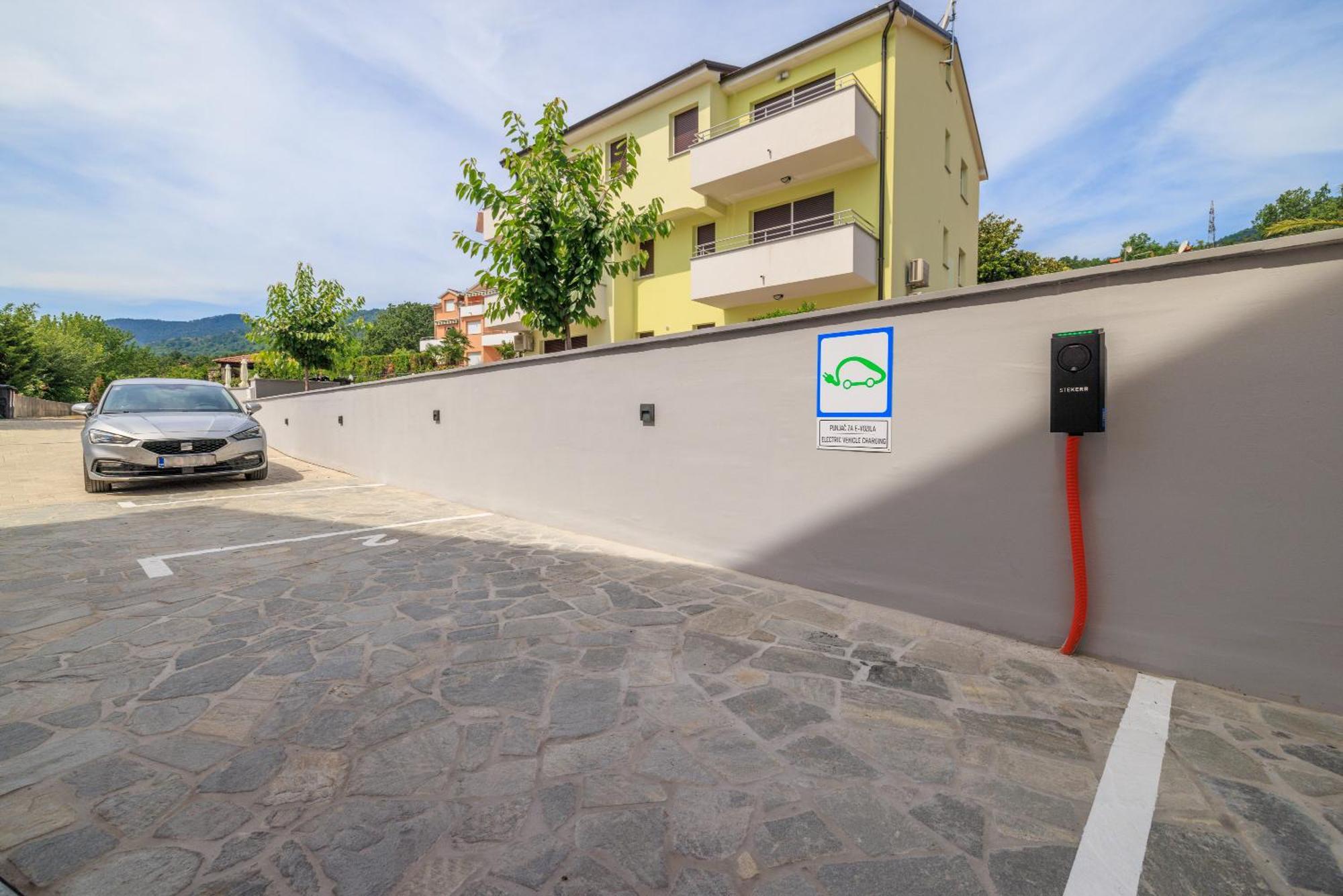 Apartmani Vesna Opric Экстерьер фото