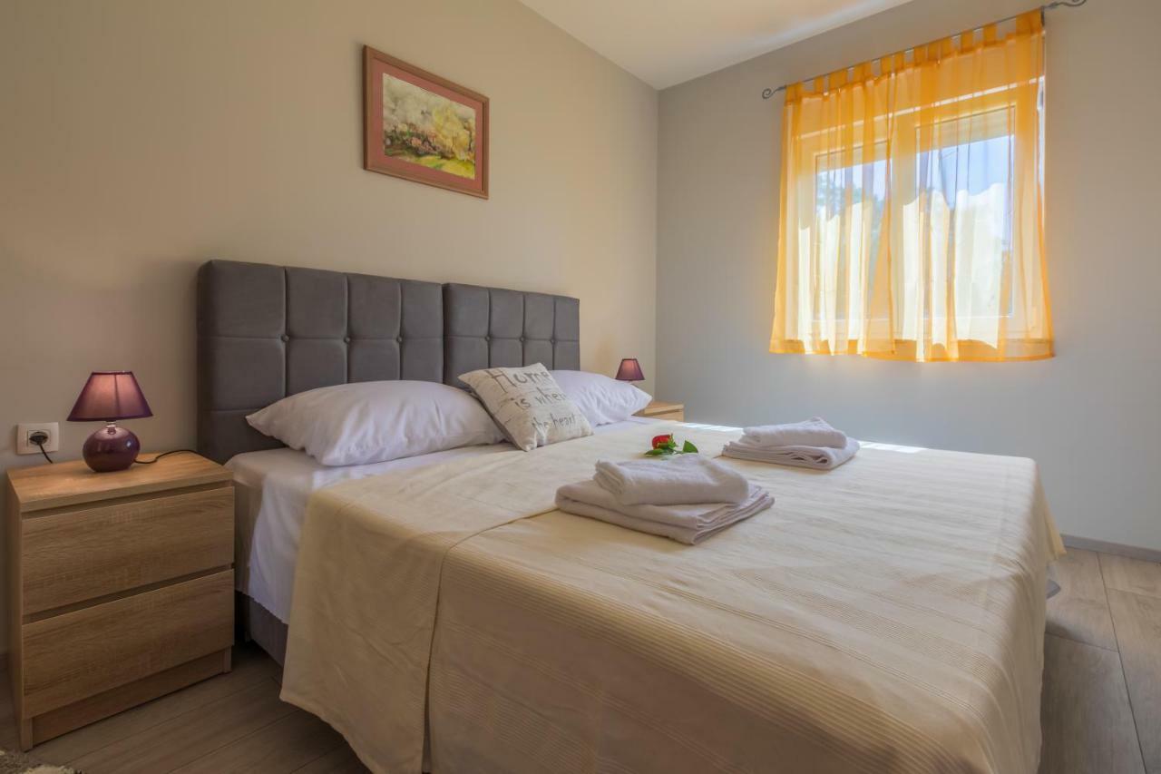 Apartmani Vesna Opric Экстерьер фото